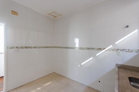 Apartamento para alugar com 65m², 2 quartos e sem vaga Apartamento para alugar com 65m², 2 quartos e sem vagaCozinha