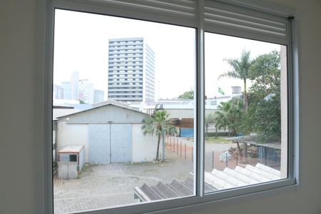 Sala de apartamento à venda com 2 quartos, 33m² em Parque Industrial Tomas Edson, São Paulo