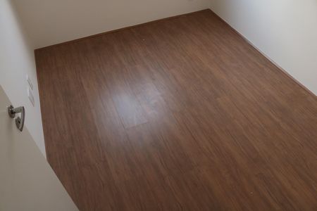 Quarto 2 de apartamento à venda com 2 quartos, 33m² em Parque Industrial Tomas Edson, São Paulo