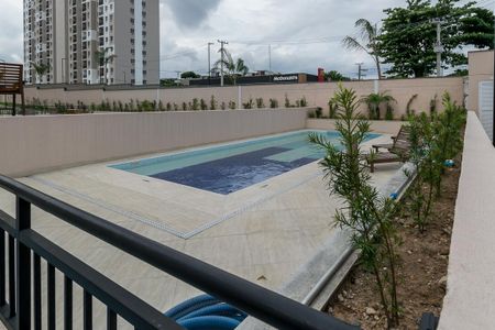 Apartamento para alugar com 34m², 1 quarto e sem vaga Apartamento para alugar com 34m², 1 quarto e sem vagaÁrea comum - Piscina