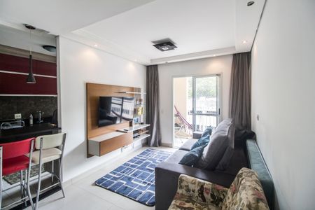 Sala de apartamento à venda com 2 quartos, 72m² em Jardim Tupanci, Barueri