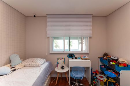 Apartamento à venda com 170m², 3 quartos e 3 vagas Apartamento à venda com 170m², 3 quartos e 3 vagasQuarto 2 Suíte