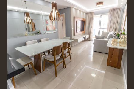 Sala de apartamento para alugar com 2 quartos, 70m² em Vila Bertioga, São Paulo