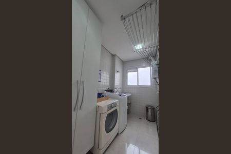 Apartamento à venda com 147m², 3 quartos e 3 vagasLavanderia