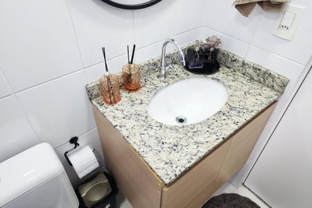 Apartamento à venda com 50m², 2 quartos e 1 vaga Apartamento à venda com 50m², 2 quartos e 1 vagaBanheiro