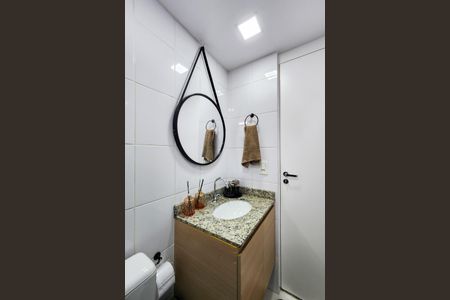 Apartamento à venda com 50m², 2 quartos e 1 vaga Apartamento à venda com 50m², 2 quartos e 1 vagaBanheiro