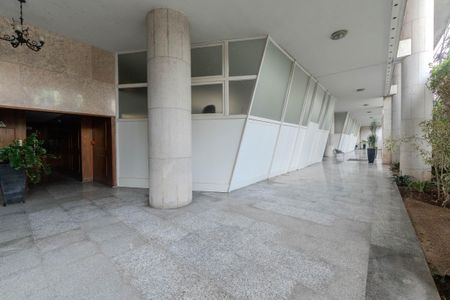 Apartamento para alugar com 160m², 4 quartos e 1 vagaHall de Entrada