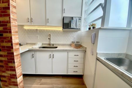 Apartamento à venda com 50m², 1 quarto e 1 vaga Apartamento à venda com 50m², 1 quarto e 1 vagaCozinha