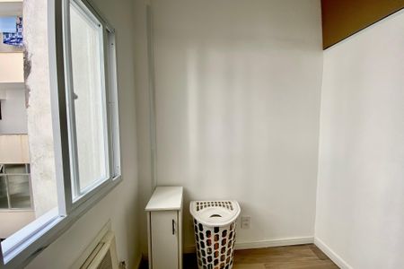 Apartamento à venda com 50m², 1 quarto e 1 vaga Apartamento à venda com 50m², 1 quarto e 1 vagaQuarto de Serviço