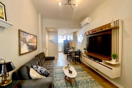 Apartamento à venda com 50m², 1 quarto e 1 vaga Apartamento à venda com 50m², 1 quarto e 1 vagaSala