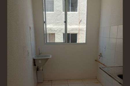 Cozinha  de apartamento para alugar com 2 quartos, 42m² em Jardim Brasilia, Betim