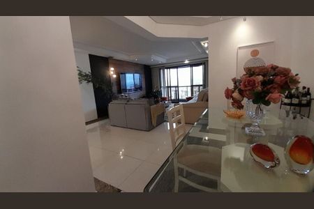 Apartamento à venda com 186m², 4 quartos e 3 vagas