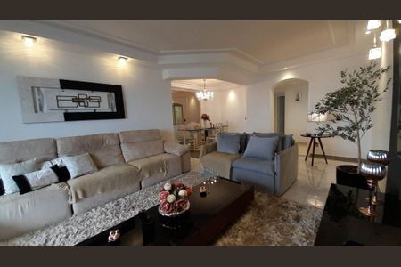 Apartamento à venda com 186m², 4 quartos e 3 vagas