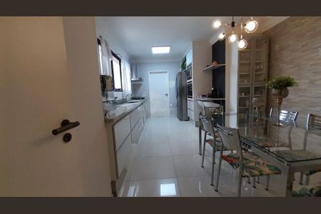 Apartamento à venda com 186m², 4 quartos e 3 vagas