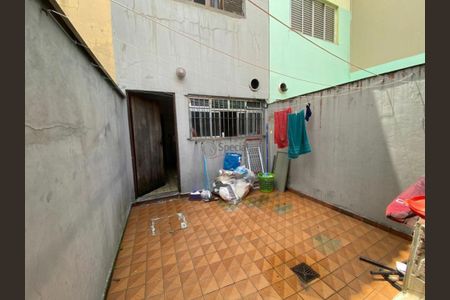 Casa à venda com 87m², 2 quartos e 1 vaga