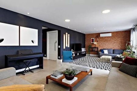 Apartamento à venda com 3 quartos, 210m² em Vila Olímpia, São Paulo