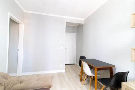 Apartamento para alugar com 58m², 2 quartos e 1 vaga Apartamento para alugar com 58m², 2 quartos e 1 vagaSala