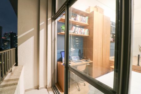 Varanda de apartamento para alugar com 1 quarto, 23m² em Jardim das Acacias, São Paulo