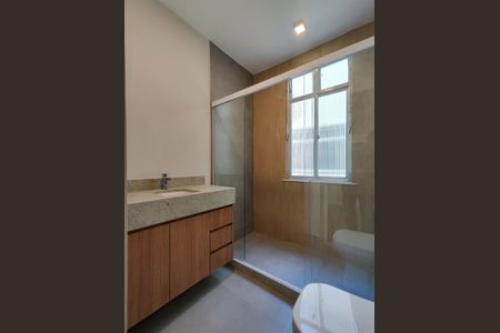 Apartamento à venda com 98m², 3 quartos e sem vagaBanheiro da Suíte