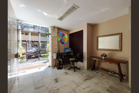 Apartamento à venda com 98m², 3 quartos e sem vagaFachada e portaria