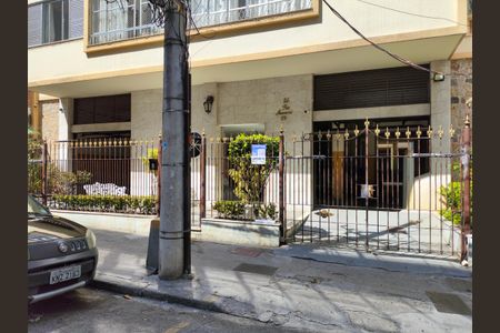 Apartamento à venda com 98m², 3 quartos e sem vagaFachada e portaria