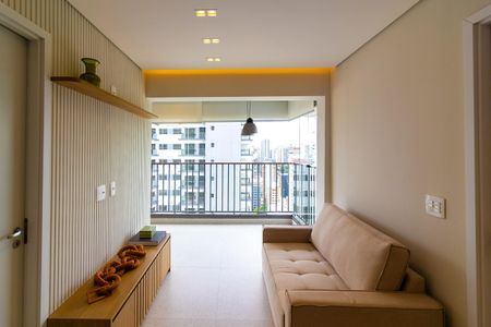 Sala de apartamento para alugar com 2 quartos, 50m² em Santo Amaro, São Paulo