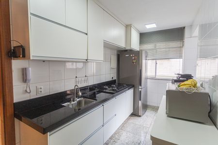 Apartamento à venda com 80m², 3 quartos e 2 vagas Apartamento à venda com 80m², 3 quartos e 2 vagasCozinha