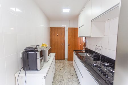 Apartamento à venda com 80m², 3 quartos e 2 vagas Apartamento à venda com 80m², 3 quartos e 2 vagasCozinha