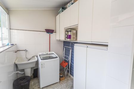 Apartamento à venda com 80m², 3 quartos e 2 vagas Apartamento à venda com 80m², 3 quartos e 2 vagasÁrea de Serviço