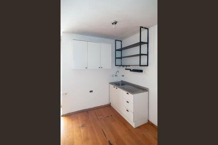 Apartamento para alugar com 0 quarto, 32m² em Cerqueira César, São Paulo