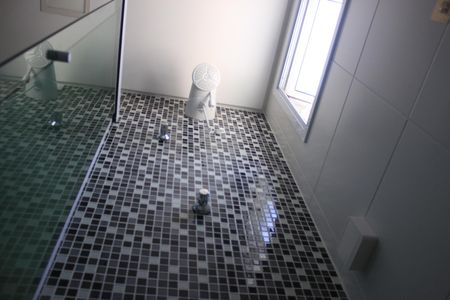 Apartamento à venda com 56m², 2 quartos e 1 vagaBanheiro social