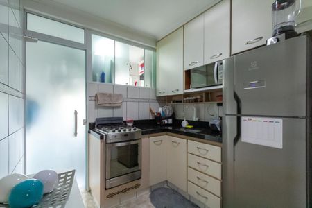 Apartamento à venda com 51m², 2 quartos e 1 vaga Apartamento à venda com 51m², 2 quartos e 1 vagaCozinha