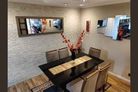 Casa à venda com 164m², 3 quartos e 3 vagasSala