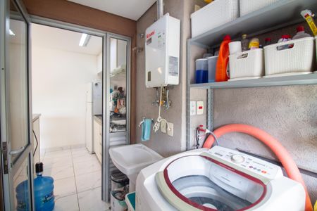 Apartamento à venda com 48m², 1 quarto e 1 vaga Apartamento à venda com 48m², 1 quarto e 1 vagaÁrea de Serviço