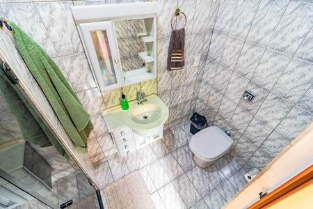 Casa à venda com 200m², 3 quartos e 3 vagasBanheiro Social