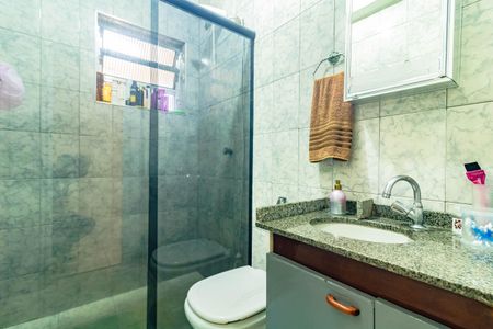 Casa à venda com 200m², 3 quartos e 3 vagasBanheiro Social