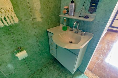 Casa à venda com 200m², 3 quartos e 3 vagasBanheiro da Suíte