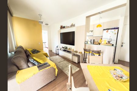 Sala de apartamento para alugar com 2 quartos, 56m² em Irajá, Rio de Janeiro