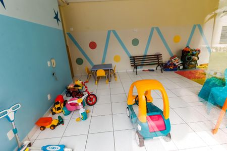 Apartamento para alugar com 140m², 4 quartos e 3 vagas Apartamento para alugar com 140m², 4 quartos e 3 vagasÁrea comum - Brinquedoteca