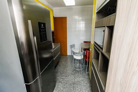 Apartamento para alugar com 140m², 4 quartos e 3 vagas Apartamento para alugar com 140m², 4 quartos e 3 vagasCozinha