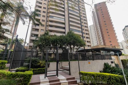 Apartamento para alugar com 140m², 4 quartos e 3 vagas Apartamento para alugar com 140m², 4 quartos e 3 vagasFachada