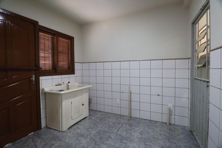 Casa à venda com 260m², 4 quartos e 5 vagasÁrea de Serviço 1
