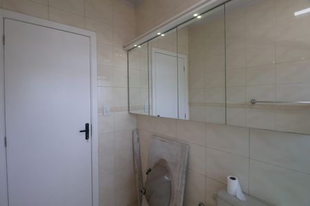 Casa à venda com 260m², 4 quartos e 5 vagasBanheiro 2