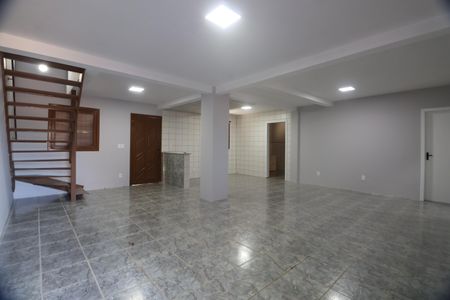 Sala/Cozinha térreo  de casa à venda com 4 quartos, 260m² em Mathias Velho, Canoas