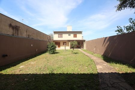 Casa à venda com 260m², 4 quartos e 5 vagasQuintal