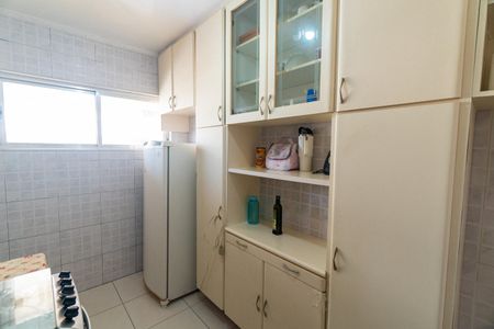 Apartamento à venda com 52m², 2 quartos e 1 vagaCozinha