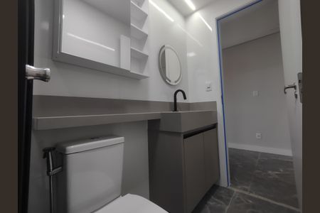 Banheiro Corredor de apartamento para alugar com 2 quartos, 60m² em Cidade D’abril, São Paulo