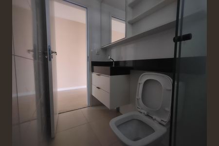 Banheiro de apartamento para alugar com 2 quartos, 60m² em Cidade D’abril, São Paulo