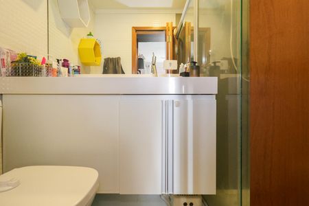 Apartamento à venda com 51m², 2 quartos e 1 vaga Apartamento à venda com 51m², 2 quartos e 1 vagaBanheiro da Suíte