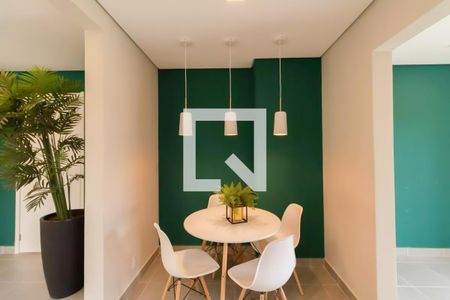 Apartamento para alugar com 35m², 2 quartos e sem vagaÁrea comum - Salão de festas